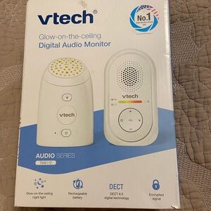 Baby Monitor-White Digital Audio Monitor